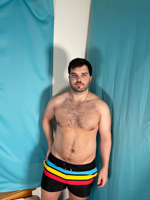 Happy Fourth of July !! Hope you guys have fun!🎇🎇 https://t.co/IFeTNBtph5