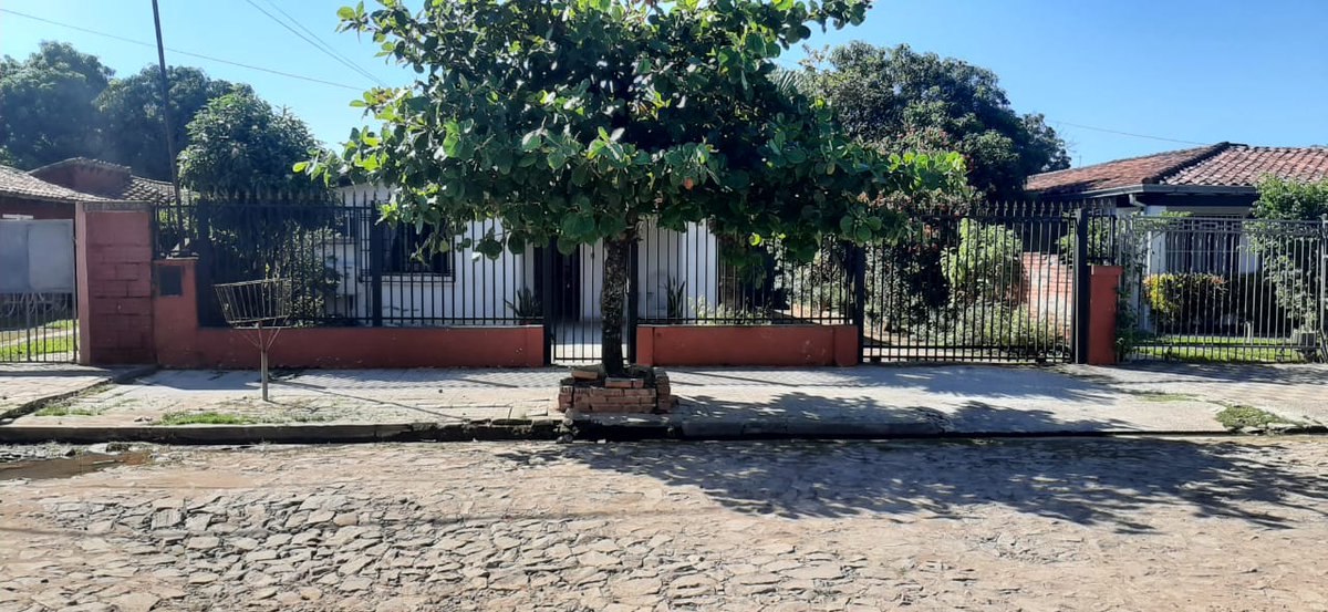 danipaciello's tweet photo. @aagripinaa Por si acaso le interesa a alguien 😅
Vendo Casa en Mariano roque Alonso.
Superficie del terreno 12x45.50
4 habitaciones (1 de servicio)
3 baños ( 1 en suite 1 de servicio)
1 cocina
1 comedor
1 sala
1 deposito
Amplio Quincho
Amplio Patio.
680.000.000 gs. https://t.co/mmP5MiTeQb