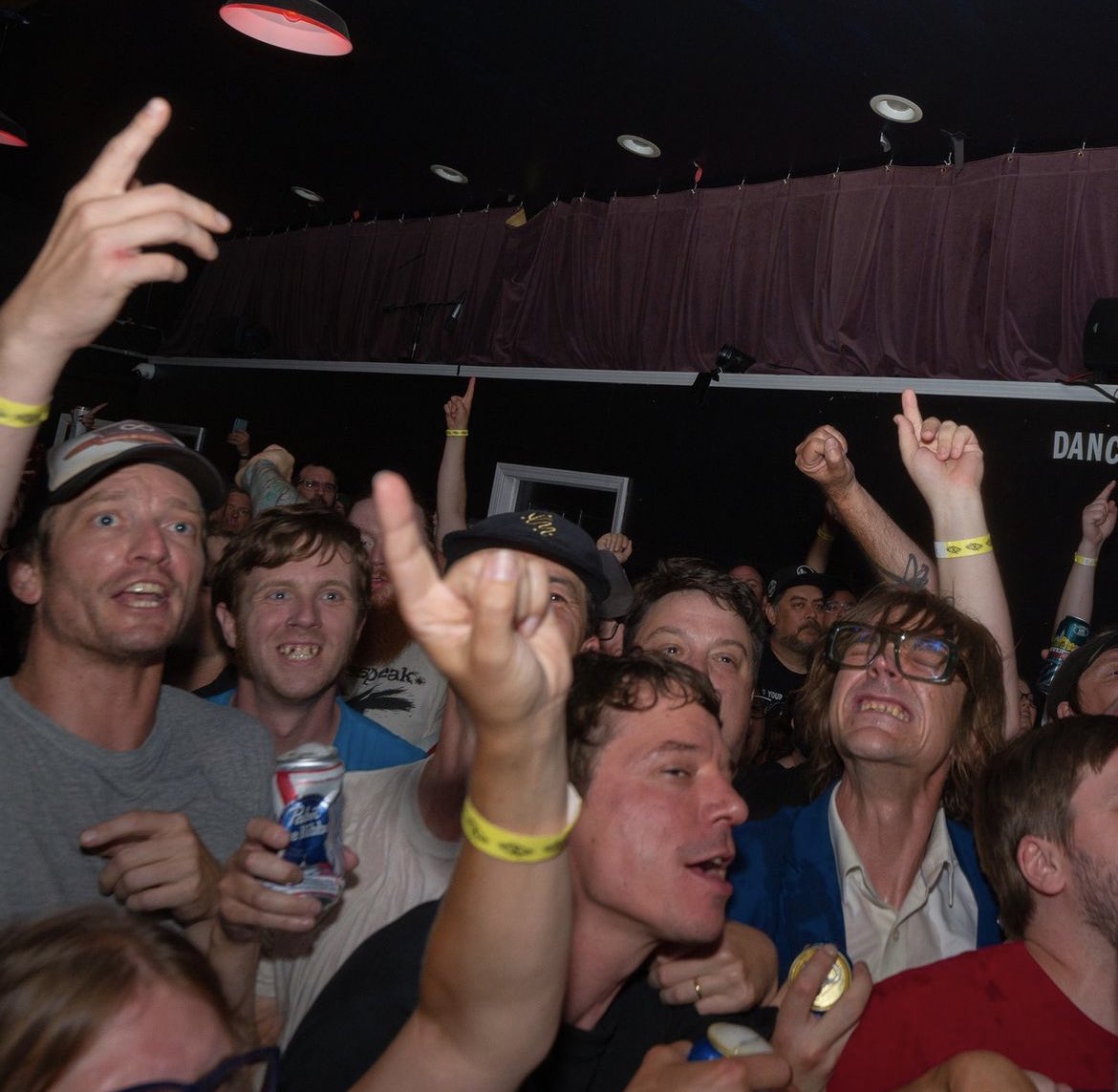 WRLD UNDRGRND (@thewrldundrgrnd) on Twitter photo @coolstorygio Caught Dillinger Four <a href="/xrayarcade/">The Very Famous X-Ray Arcade</a> with the v same kid I saw them 80 times w/ in Green Bay, Wisconsin at a similarly small venue, 24 years ago. Was transported back to those days so perfectly, we basically just shoulder locked each other and screamed until our voices gave out. 💗 @coolstorygio Caught Dillinger Four <a href="/xrayarcade/">The Very Famous X-Ray Arcade</a> with the v same kid I saw them 80 times w/ in Green Bay, Wisconsin at a similarly small venue, 24 years ago. Was transported back to those days so perfectly, we basically just shoulder locked each other and screamed until our voices gave out. 💗