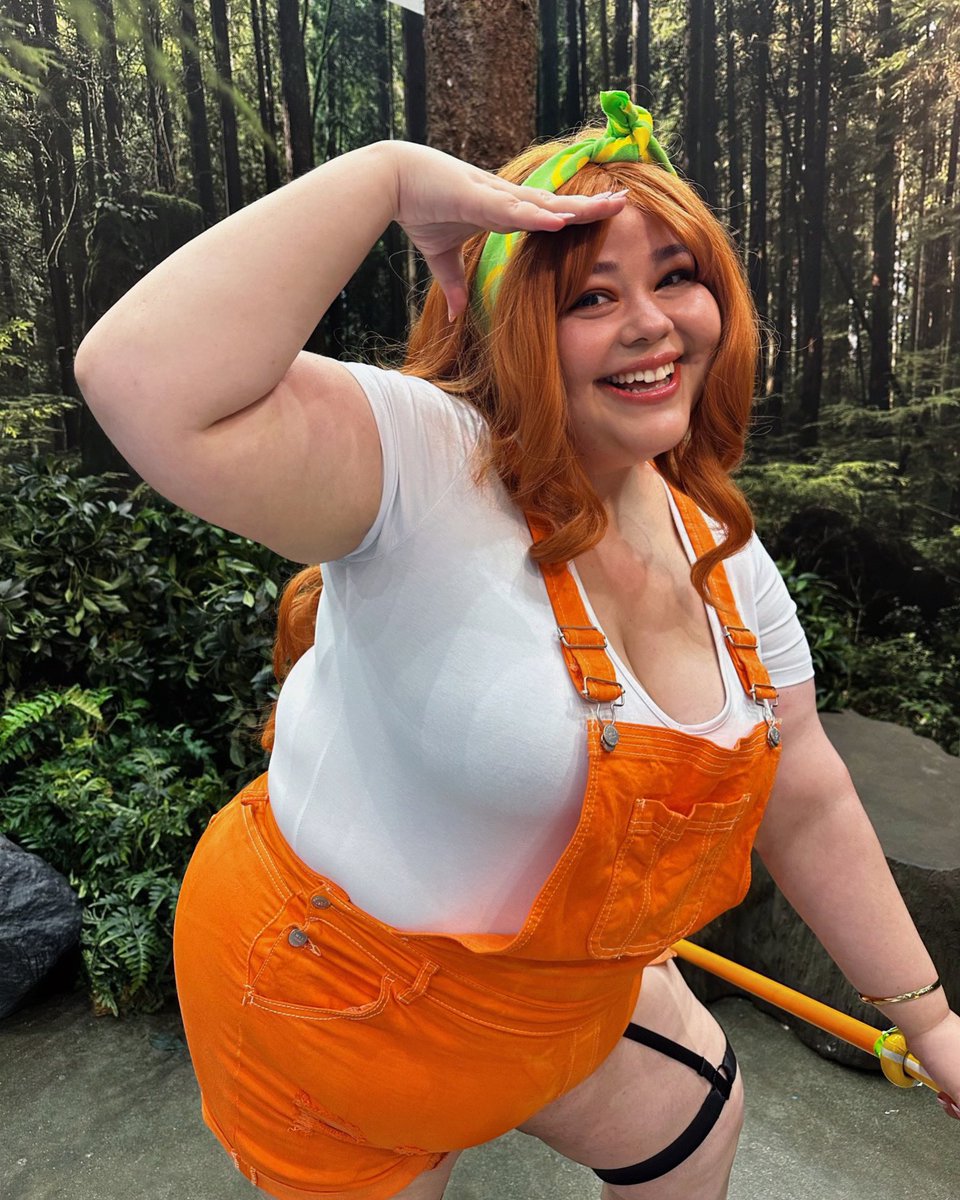omgyellowdaisy's tweet photo. i’m loving all the chubby nami art on my tl i just had to🤭 https://t.co/y1OfnYhJm2