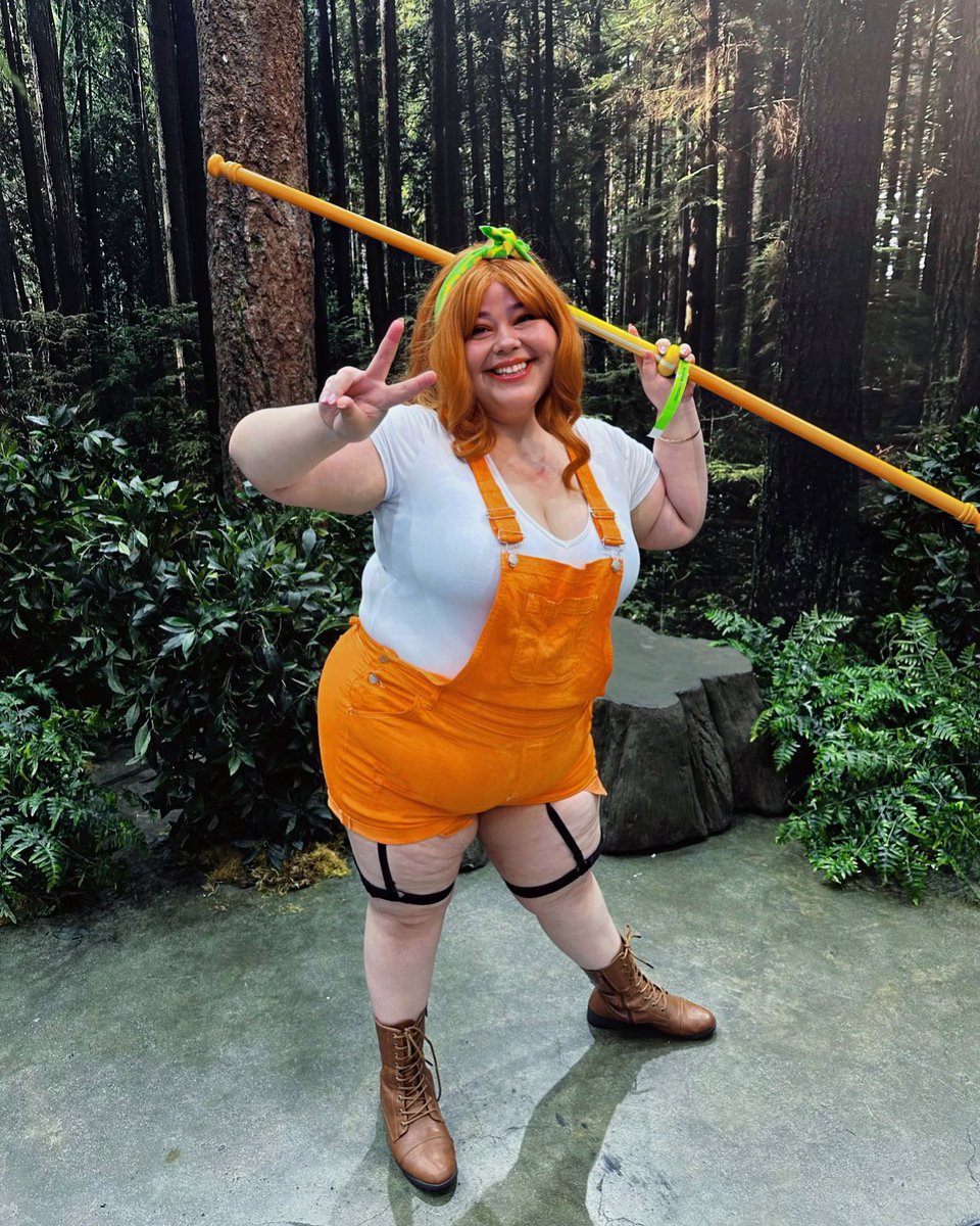 omgyellowdaisy's tweet photo. i’m loving all the chubby nami art on my tl i just had to🤭 https://t.co/y1OfnYhJm2