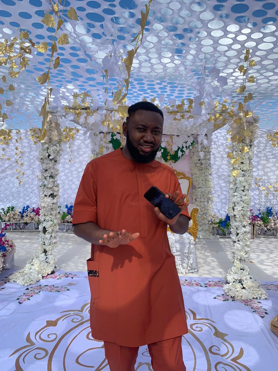 DJSLAMINJAY1's tweet photo. Your favorite Abuja/Nigerian DJ was in Ankpa Kogi State. For #AA2023
With Mc Wise &amp; J Drumz
🪡 @austitch_ 
#dj #Nigeriandj #4thofJuly #AbujaTwitterCommunity #abujadj #kogiwedding #igalawedding #love #nigerianwedding #abujawedding https://t.co/LcmaEUfgmU