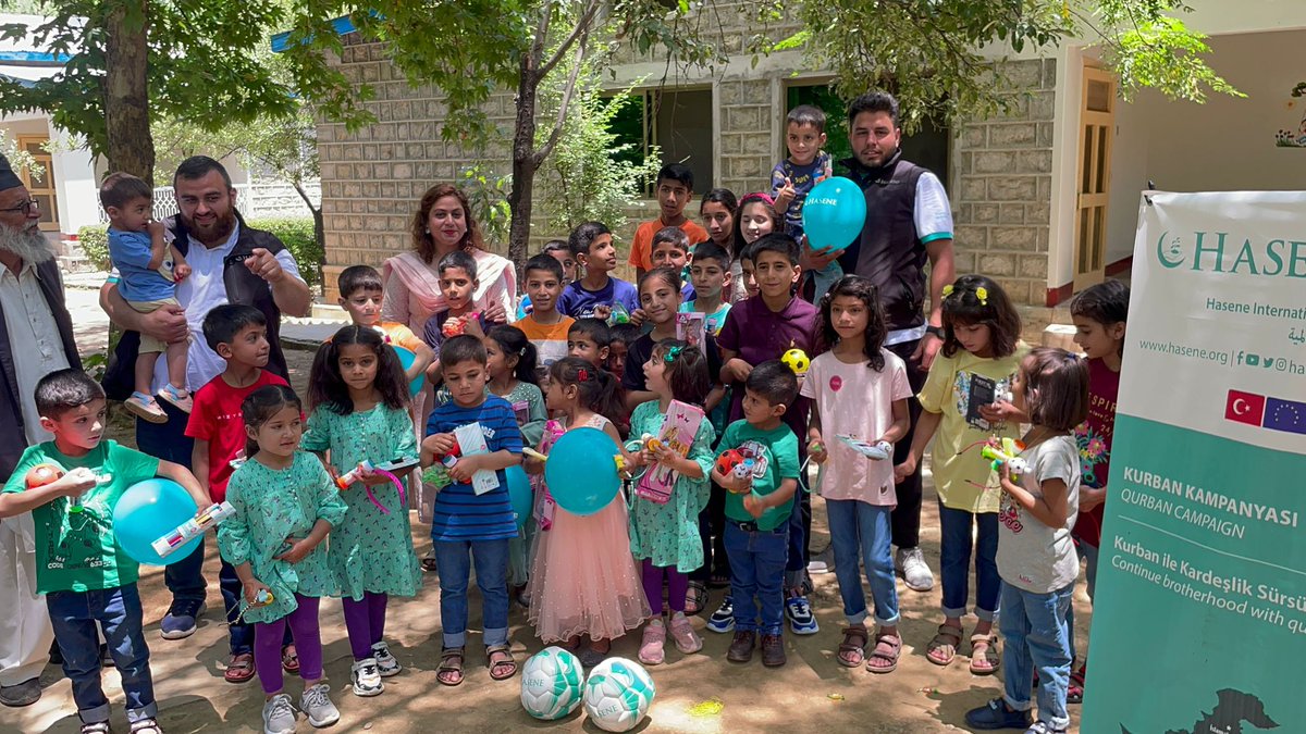 HelpInNeed_PK's tweet photo. 🙏 #HELPINNEED heartfelt gratitude goes out to each and every donor who generously contributed to our Qurbani project. Your support made it possible for us to bring happiness and share the blessings of Eid with those in need. #Gratitude #Generosity #SharingJoy #SharingBlessings https://t.co/6DaW9890Vh