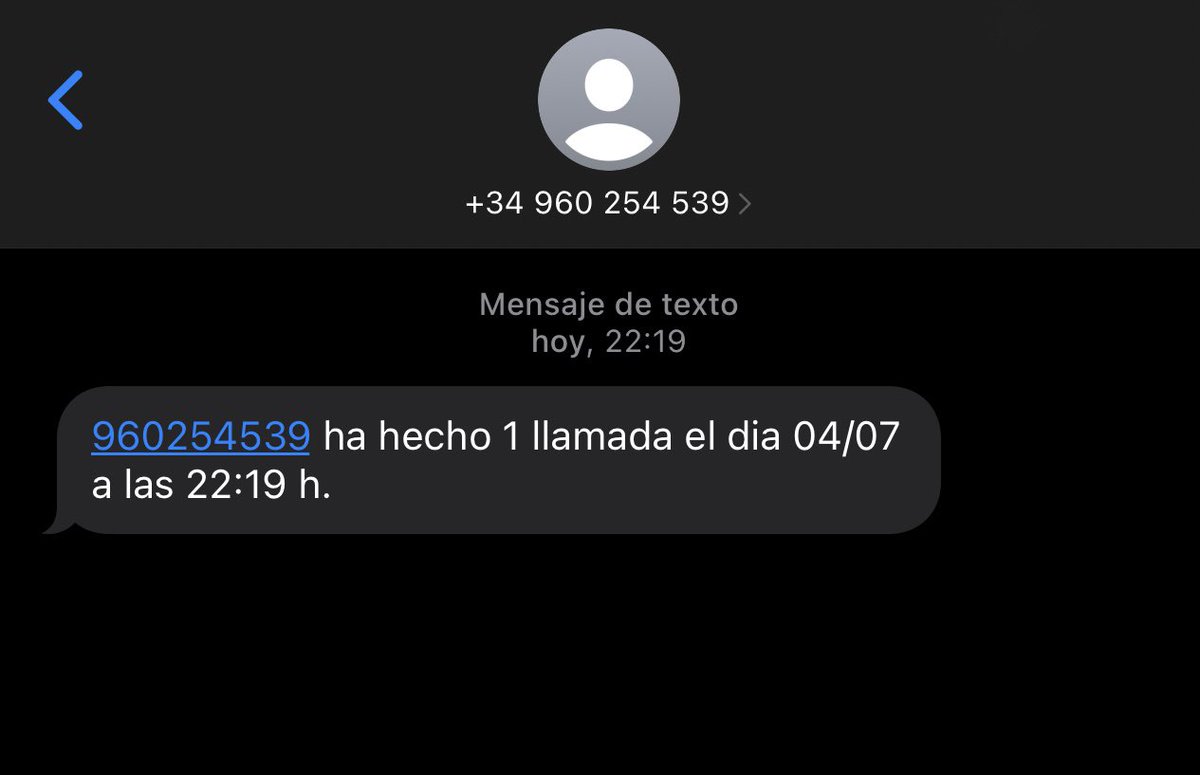 Robert_Cabrera's tweet photo. @NaturgyClientEs esto va en serio? Con llamadas PROHIBIDAS a las 22:19 esperáis conseguir clientes? A mi sinceramente no, ni vosotros ni nadie que me llame #listarobinson https://t.co/kx150OLTLq