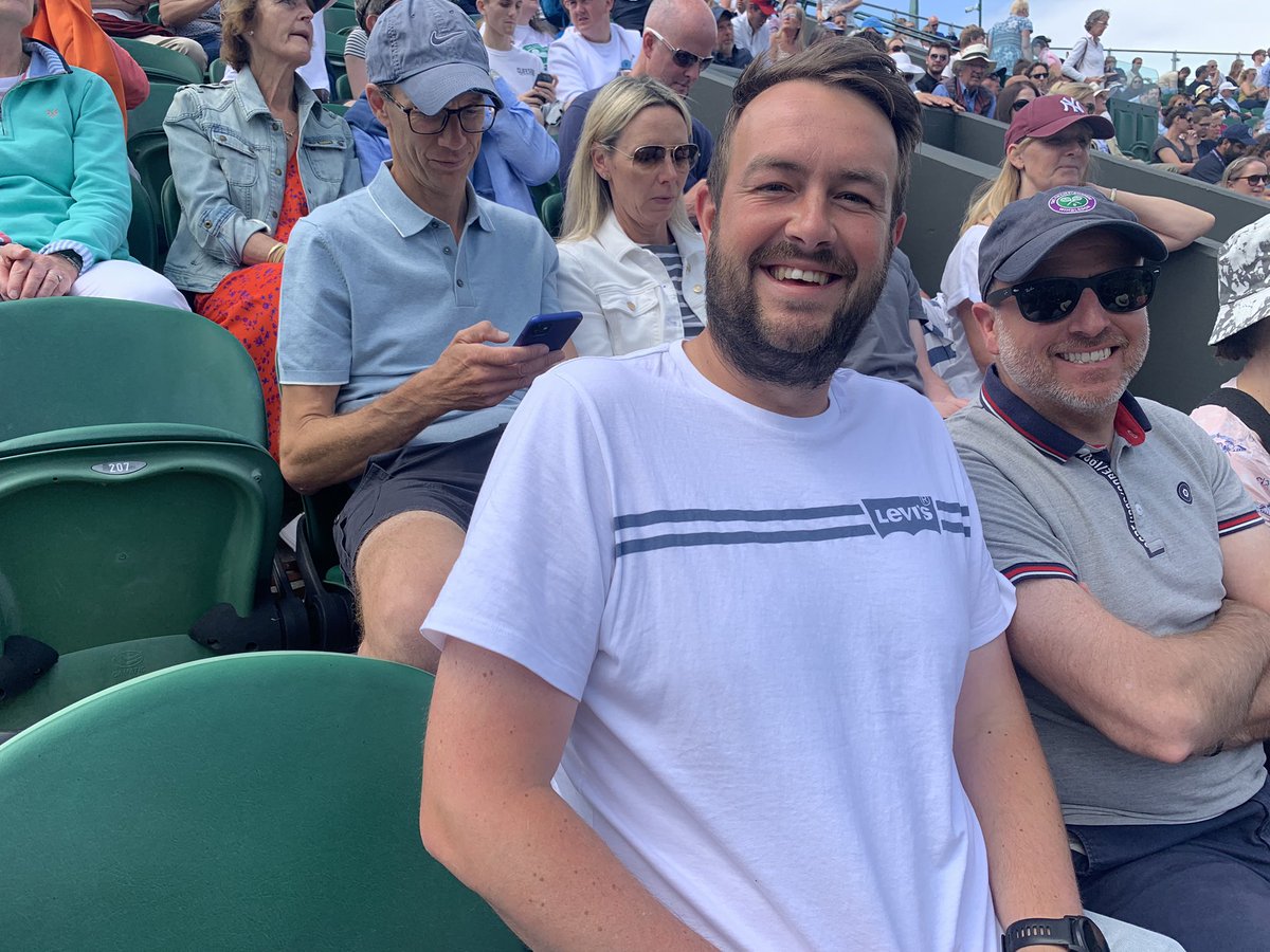 pe_TGS's tweet photo. A HUGE thank you to a great team of staff who accompanied the Year 9 @TgsTadcaster visit to @Wimbledon Their support and care for the students was above and beyond! #notmuchsleep #aircon https://t.co/2HhQjHEZTq
