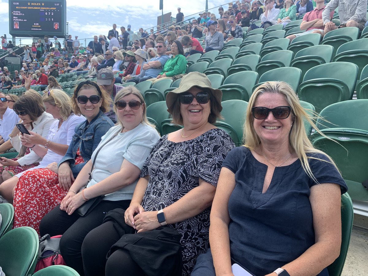 pe_TGS's tweet photo. A HUGE thank you to a great team of staff who accompanied the Year 9 @TgsTadcaster visit to @Wimbledon Their support and care for the students was above and beyond! #notmuchsleep #aircon https://t.co/2HhQjHEZTq