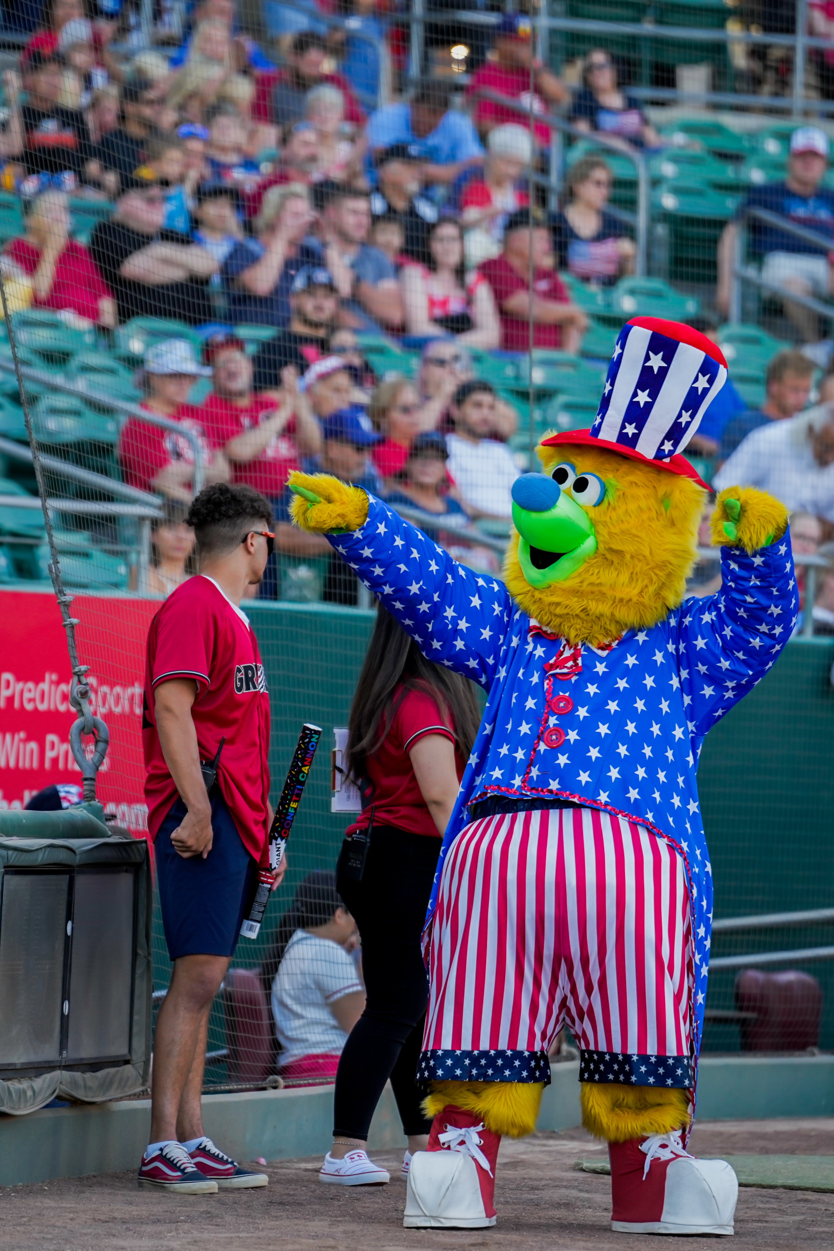 Fresno Grizzlies mascot Parker can - ABC30 Action News