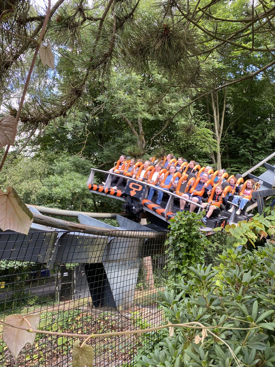 ajtaylor1987's tweet photo. Alton Towers https://t.co/cwEpoc2N3X