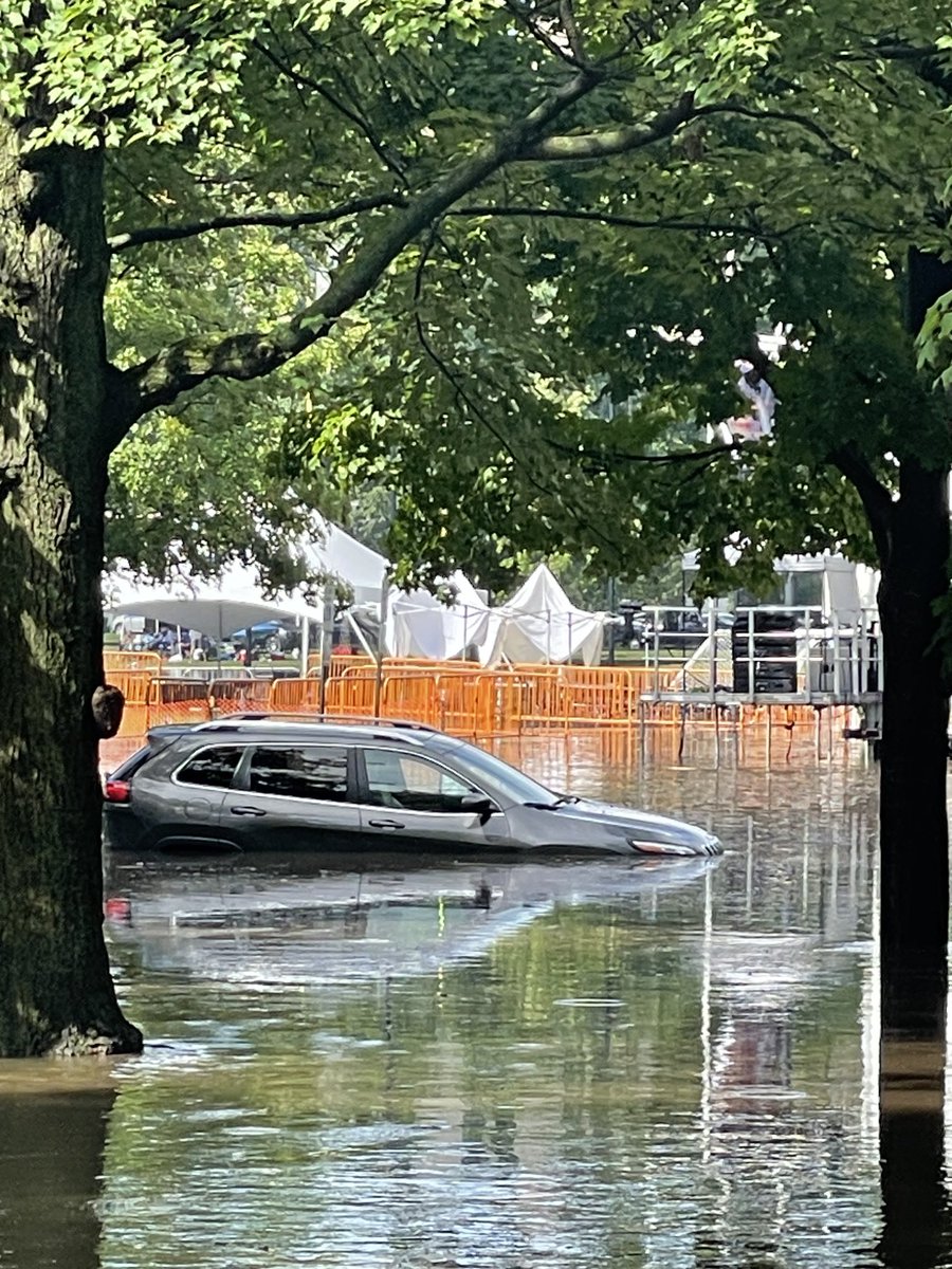 drepayday75's tweet image. What it looks like from #cedarbrook park #plainfield New Jersey