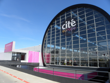 3starcoaches's tweet photo. Join us on 31st August for our first trip to France in a very long time!

Travel direct to Dover to board the ferry. Upon arrival at the port in Calais, there will be a short drive from the terminal and then the splendour of Cite Europe 

Read more at https://t.co/jirW1vO6o3 https://t.co/Tj1r0gGgYZ