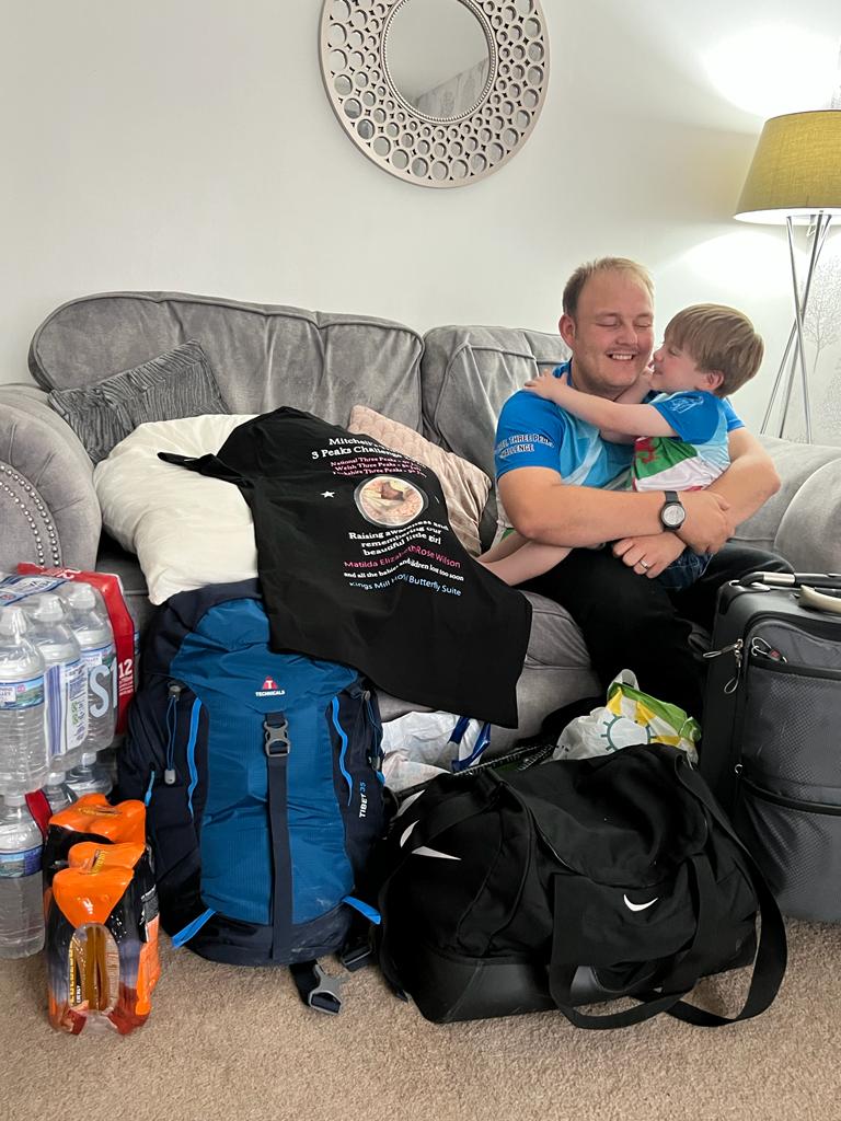 Bags packed and ready for an early start to Scotland tomorrow ready to start the Three Three Peaks Challenge. 9 Mountains over 4 days. Blown away by the support and donations ♥️ @_4Louis
#KingsmillHospital #BereavedParents #Babyloss 
gofund.me/c86497bc