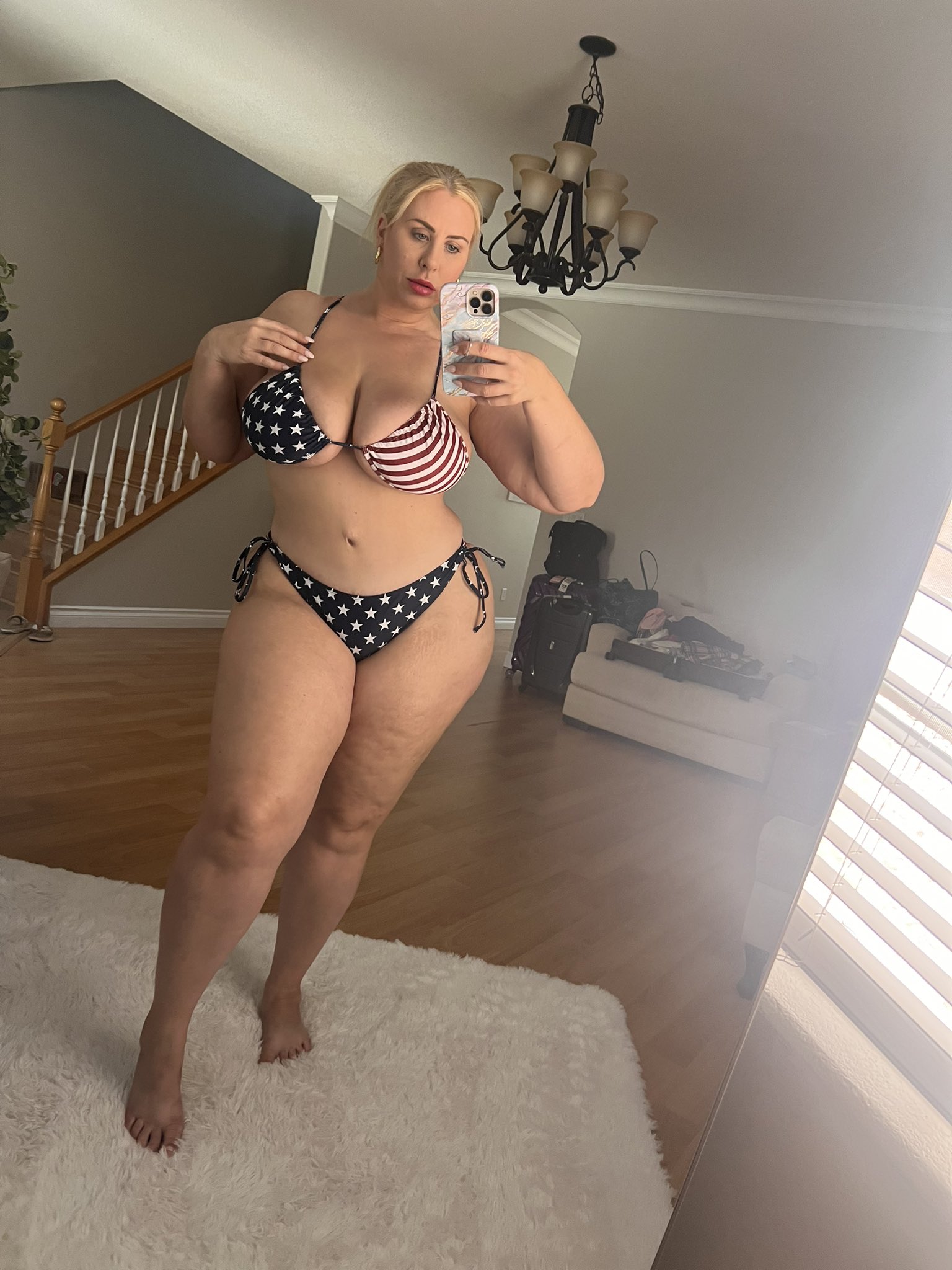 𝕃𝕚𝕝𝕒 𝕃𝕠𝕧𝕖𝕝𝕪 on X: Happy Independence Day 💥  t.coU4nQm3HIag  X