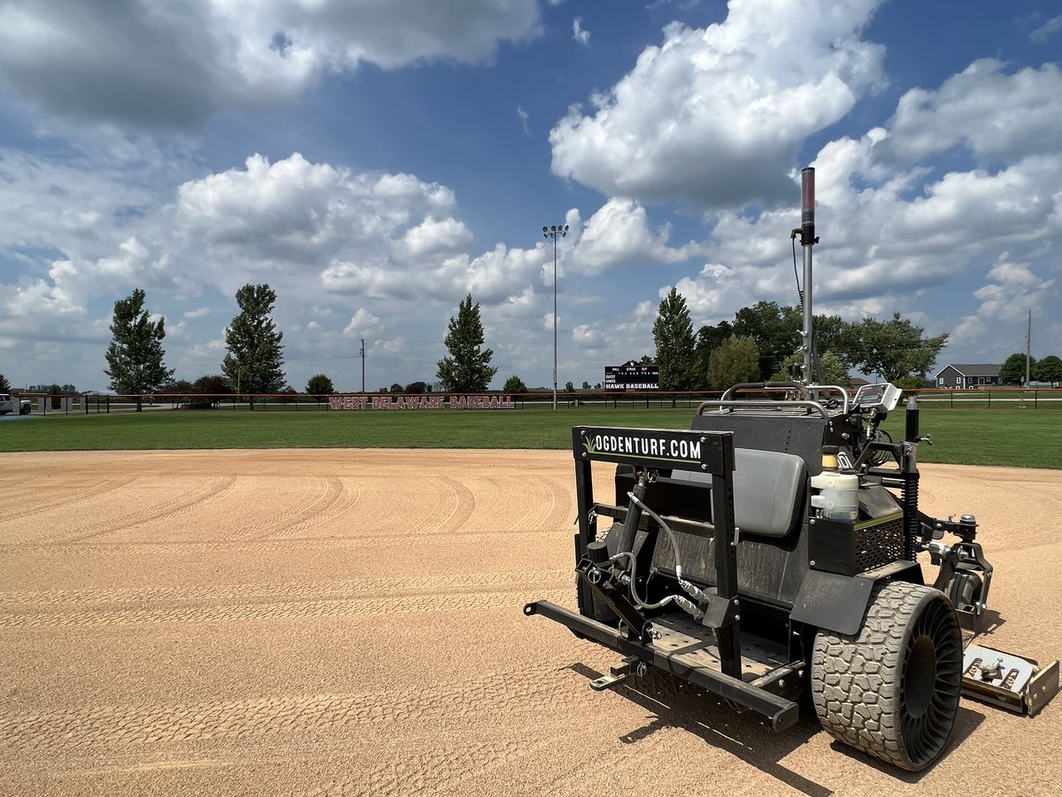 Little touch up before playoffs start for a local client <a href="/WDHawksBaseball/">Hawk Baseball</a> ! Good luck to all baseball/softball area athletes this postseason.