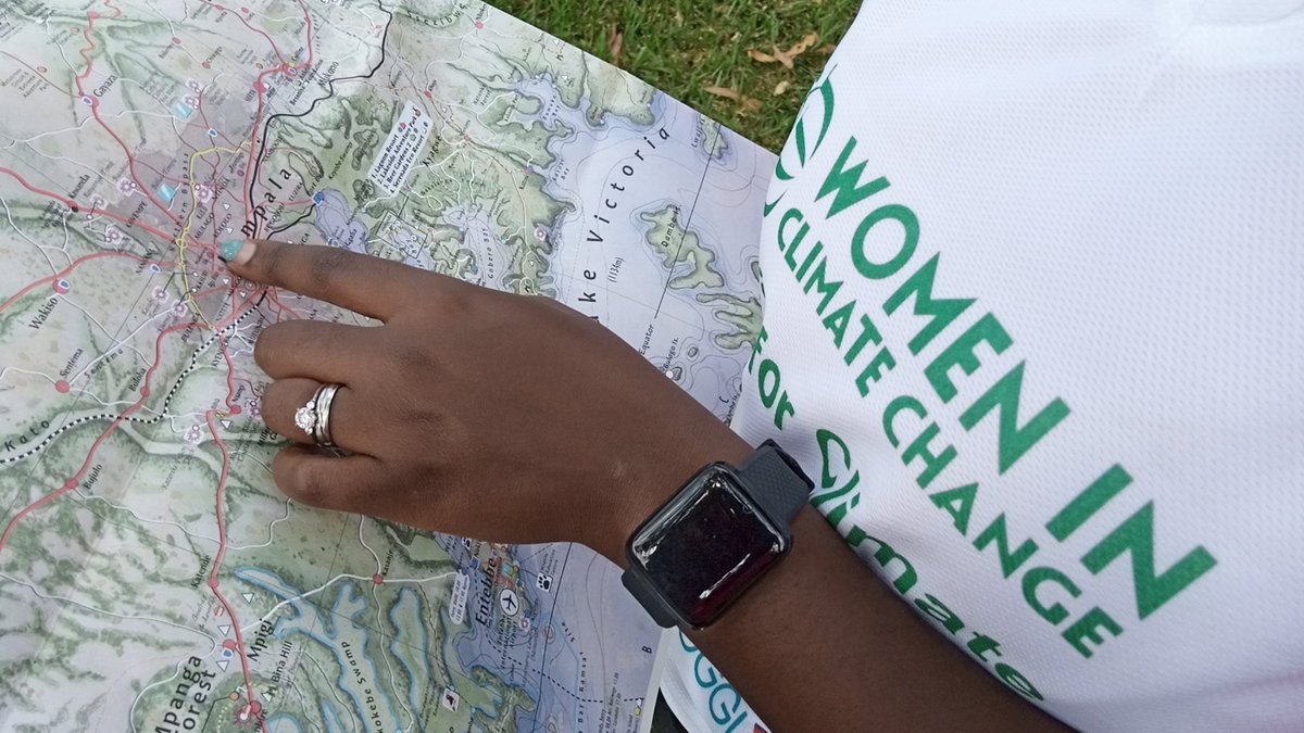 KirungiTwesige's tweet photo. #WomenInClimateChange
Mapping climate change risk factors using Geospatial technologies is crucial in informing effective response and mitigation measures.
#WalkForClimate ahead of #WICCConference2023 Uganda.
@WomenClimate1
@GggiUganda
@GIZUganda
@EUinUG
@Makerere
@UNDPUganda https://t.co/8XXgoB1ajq