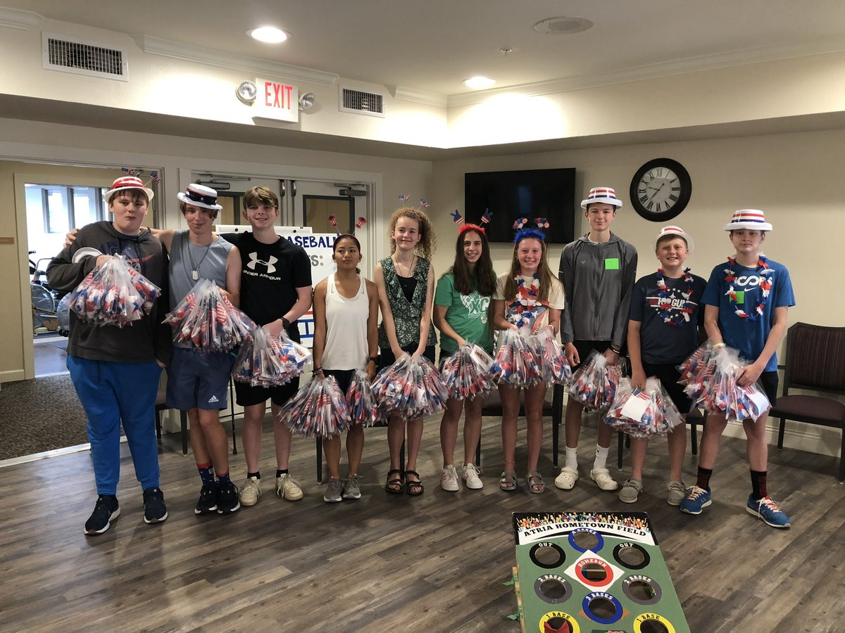 FlyinHawkCC's tweet photo. Extremely proud of this group of kiddos for volunteering their time this morning ๐บ๐ธ๐บ๐ธ๐บ๐ธ #lvproject #mrgagerocks #happy4thofjuly #happybirthdayamerica @theLVproj @Birdville_High @BirdvilleISD @brettgage @SMSRaiderNation https://t.co/82IkFhi4g0