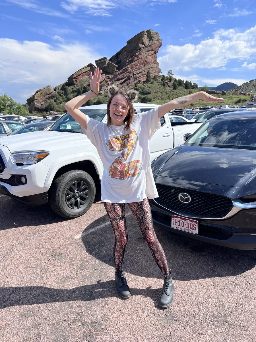 aspenferrr's tweet photo. Deadrocks brought the heat💜❤️🖤 so ready for the mission ballroom😈 https://t.co/J762slDtbl
