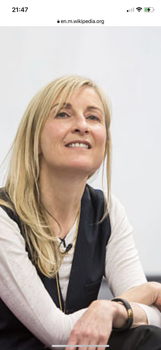 Very sad news tonight to hear Fiona Phillips has revealed she has been diagnosed with Alzheimer’s disease at only 62, both her parents lost their lives with Alzheimer’s sadly