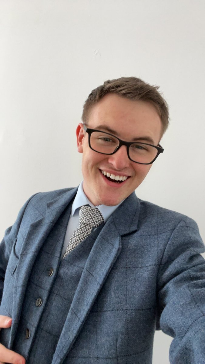 LyleHamilton01's tweet image. Bit of a different day, spent in the Royal Tent at the Kings Coronation Garden Party! 

Sporting Sanquhar Pattern too of course 😉

#TheRoyalGardenParty #Holyrood #KingsCoronation #Celebration