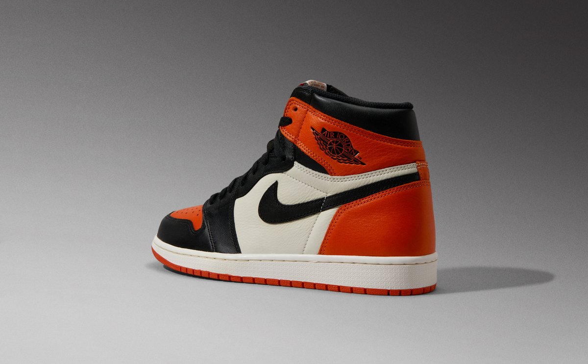 michael jordan shattered backboard dunk