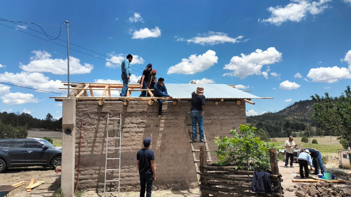 CAPTAR_'s tweet image. Uno de los objetivos de #captar es compartir el proceso de la instalación de #cosechasdeagua a en las comunidades Ralámuli con nuestros aliados y colaboradores.

#comunidadesraramuri #raramuris