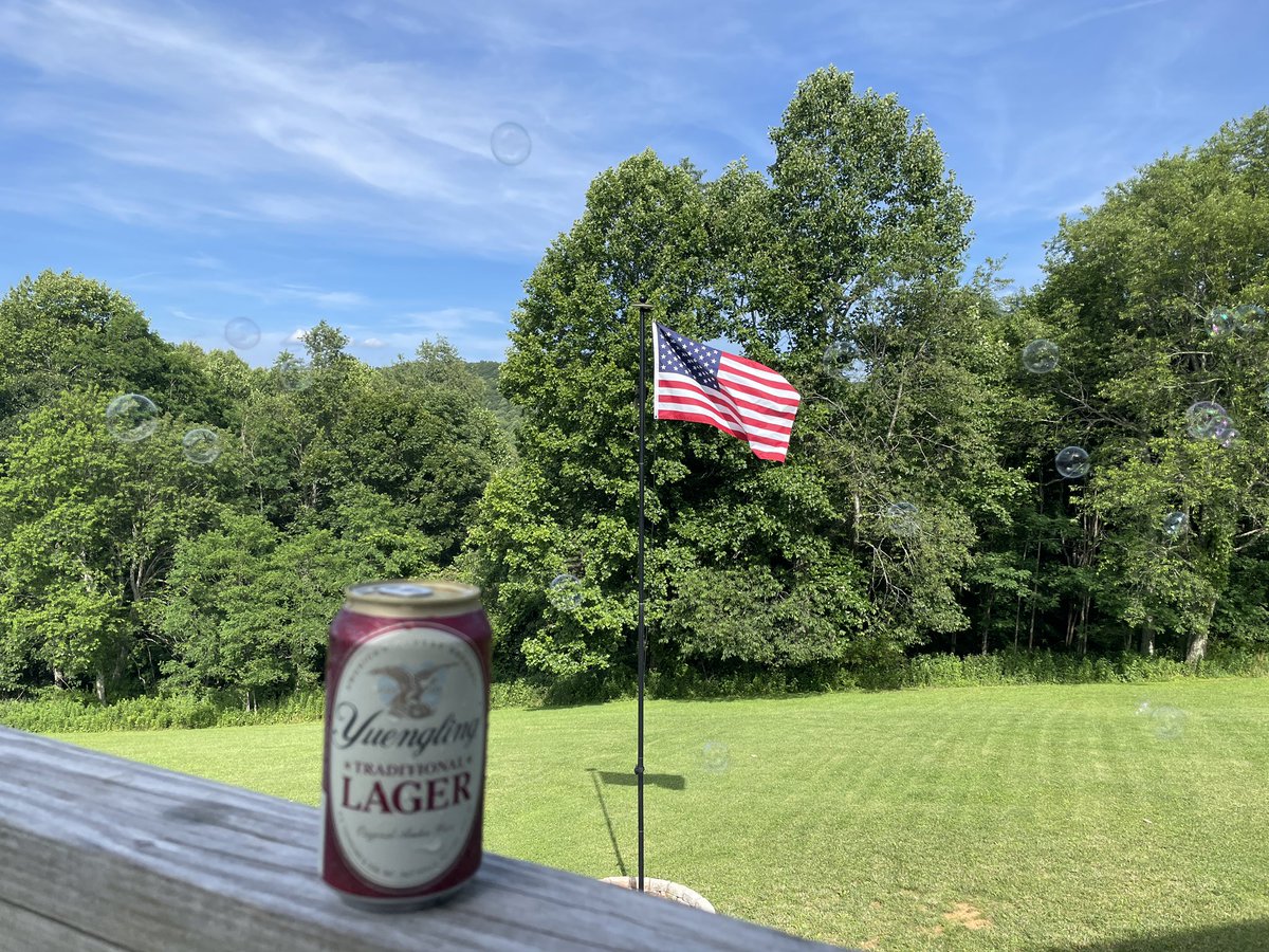 Enjoying an American tradition 🇺🇸🇺🇸🇺🇸