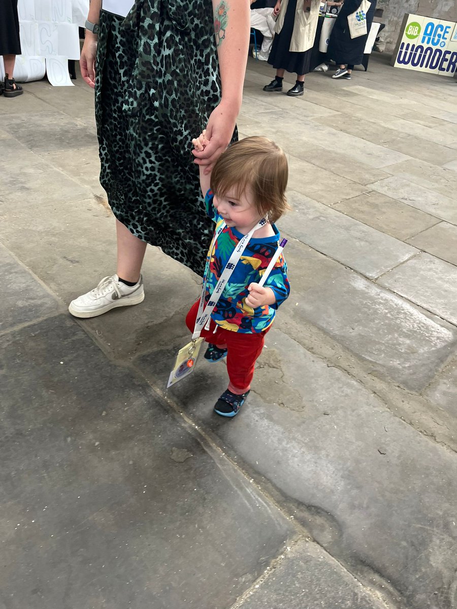 HannahNutting1's tweet photo. Well if I thought #BiBFest day 1 was good, nothing prepared me for #BiBFest day 2! Series of unfortunate events meant having my little research assistant with me. What could have been a very stressful day, turned out to be one I will hold fondly in my memories forever. https://t.co/u1k0OxaPc4
