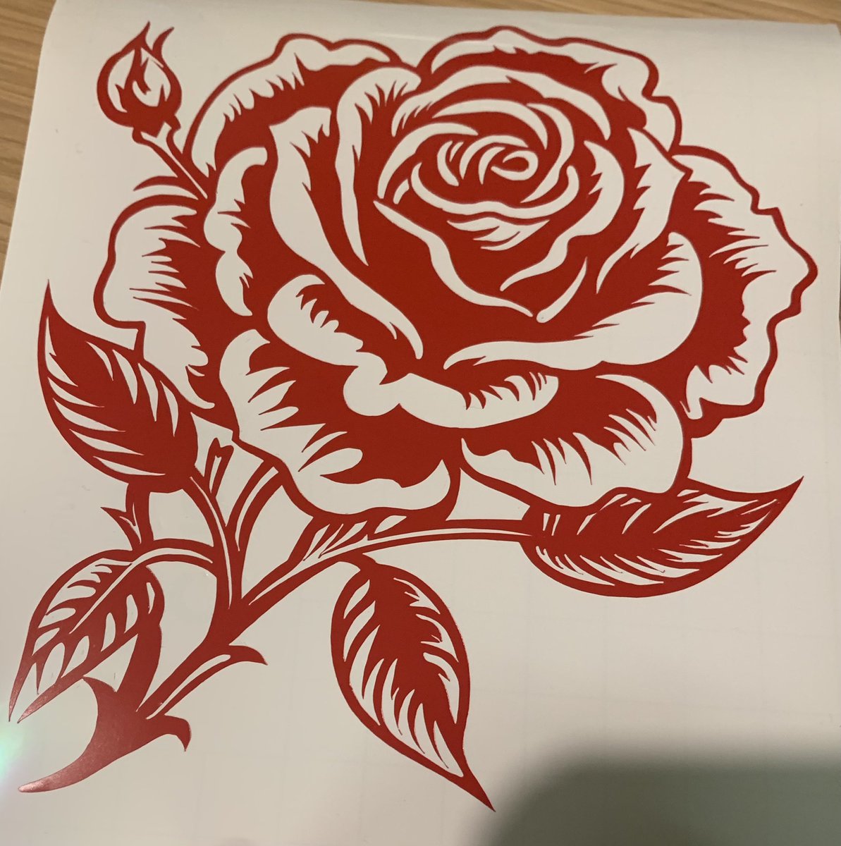 Wow how pretty is our Elegant Rose Vinyl Decal ready for its forever home #rose #vinyl #vinyldecal #mhhsbd #pretty #elegant 

etsy.com/listing/148554…