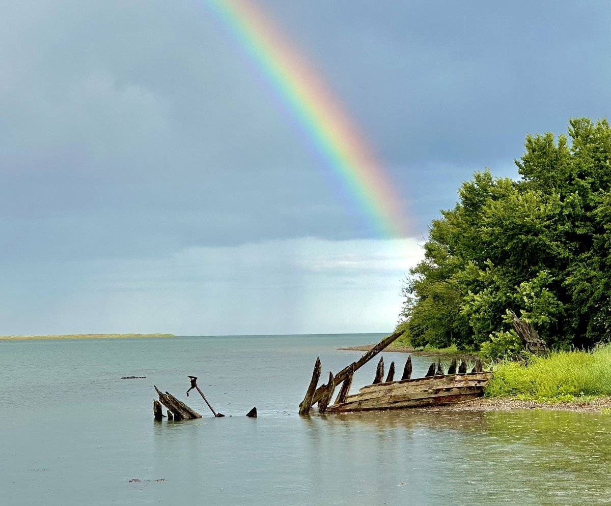 Spectacular rainbows in Saltmills tonight. Magical Wexford! #Saltmills #Wexford #Tintern