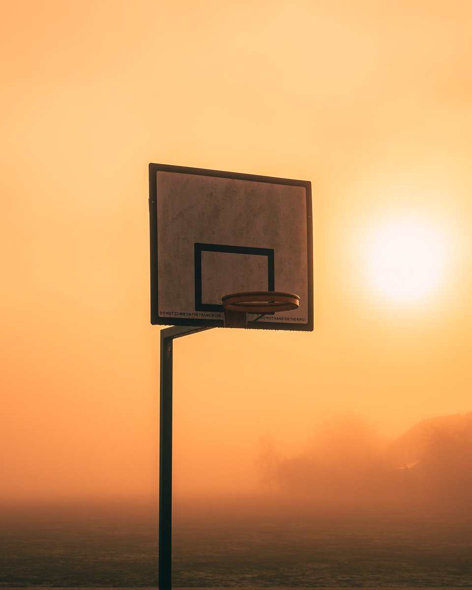 lexspedd's tweet photo. Early hoops 🏀

📸: @FujifilmUK X-T3 

#basketball #hoops #photography #fujifilm_xseries https://t.co/lC8hfrpTDB