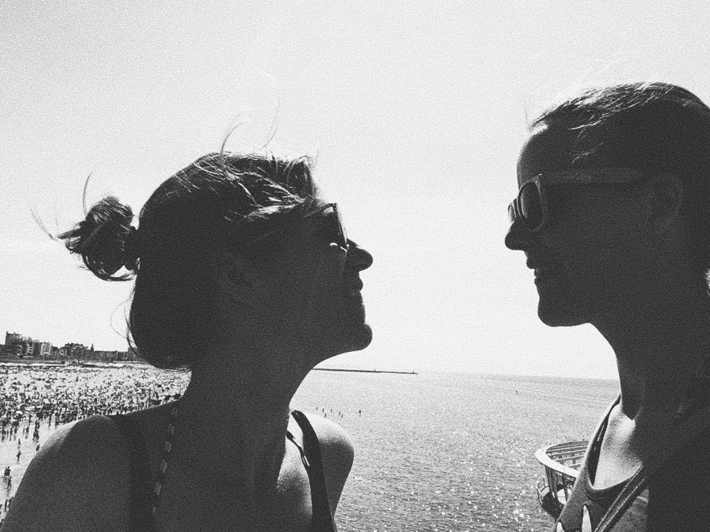 love is letting go 💫  we signed our divorce papers. I believe people meet, however long that may be, for a reason. We continue our lives as 'chosen family' of each other with deep friendship. Proud of us for being able to do this in harmony. I’m ready for a new chapter ✨