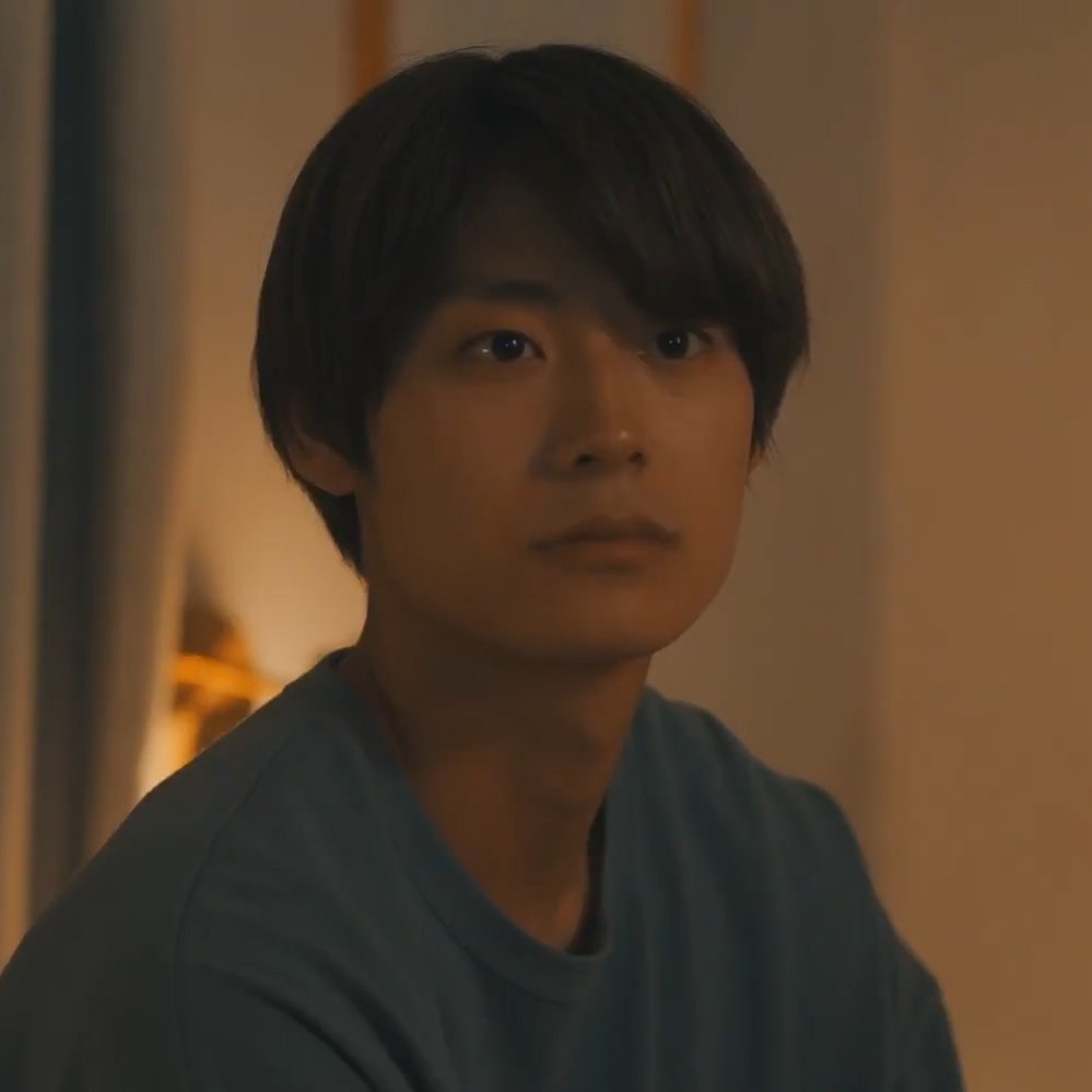 juniormarked's tweet photo. HE'S SO PRETTYYY YTYYTYTYY CCCRRARAAAAA 🦅🦅🦅🦅🦅🦅🦅
#TokyoInAprilIsEP3 https://t.co/Gq4DaAYPAK