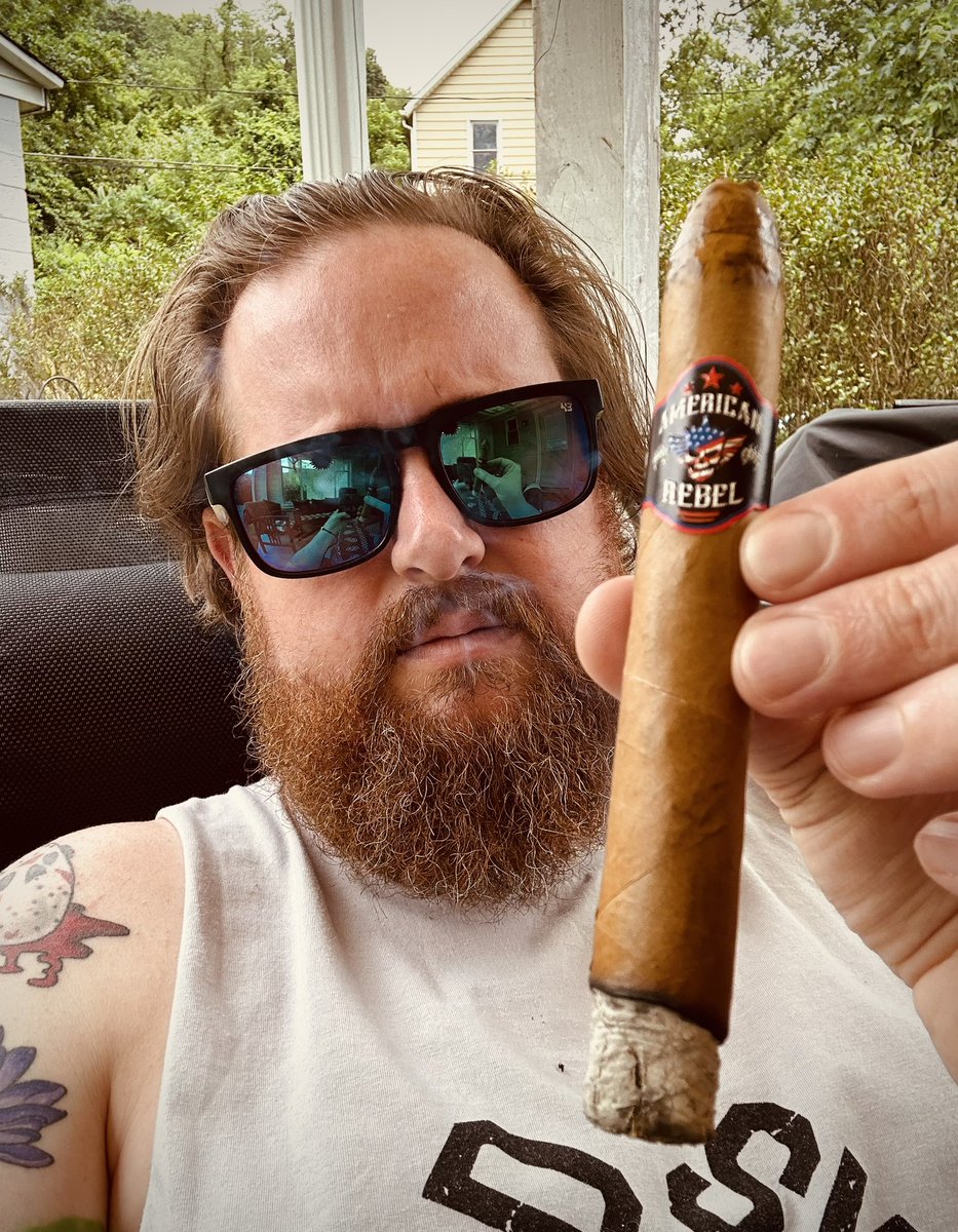 Happy Birthday America! Enjoying this old school  4 years aged American Rebel Cigars Connecticut that is no longer produced. Before the cool names they still were fire cigars. Enjoy whatever you are getting into today.