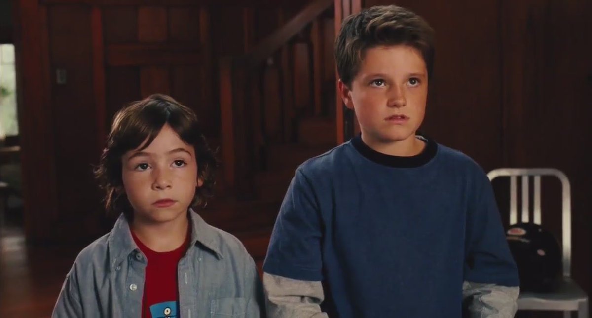 FNAFMovieUpdate's tweet photo. It’s been so long since we’ve seen Josh Hutcherson in movies &amp; i can’t wait to see him make his return to cinemas as the role of Mike Schmidt in FNAF Movie https://t.co/1P6tuBGT58