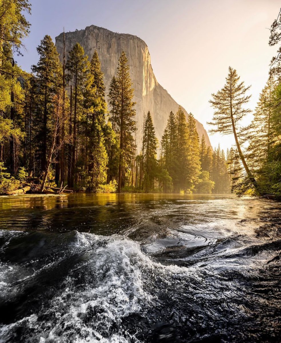 RT @TravelAndLove: The wonders of Yosemite, America's national treasure! https://t.co/rKbg2OJhdY