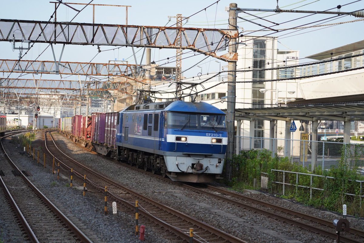 masa_kudo's tweet photo. 岡山 EF210 A27 EF210-2号機① 70レ
PS22D搭載の2号機牽引 70レ
岡山の桃太郎さん
2023年7月4日撮影
#ef2102号機
#ef2102
#70レ https://t.co/k1hR6uBQ3q