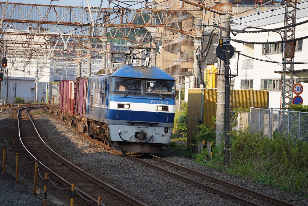 masa_kudo's tweet photo. 岡山 EF210 A27 EF210-2号機① 70レ
PS22D搭載の2号機牽引 70レ
岡山の桃太郎さん
2023年7月4日撮影
#ef2102号機
#ef2102
#70レ https://t.co/k1hR6uBQ3q