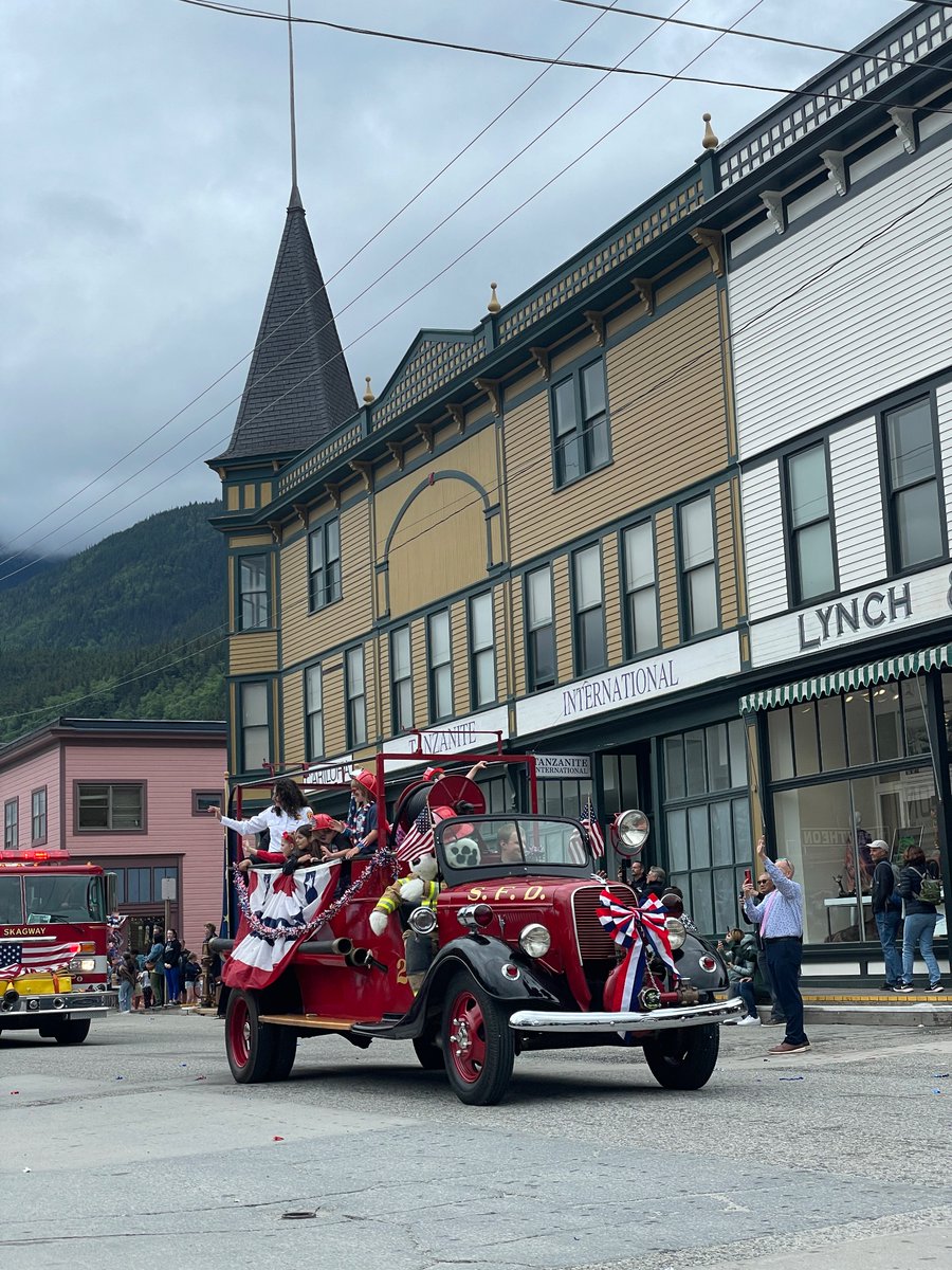 👋🇺🇸 Happy 4th of July 
from Skagway, Alaska!