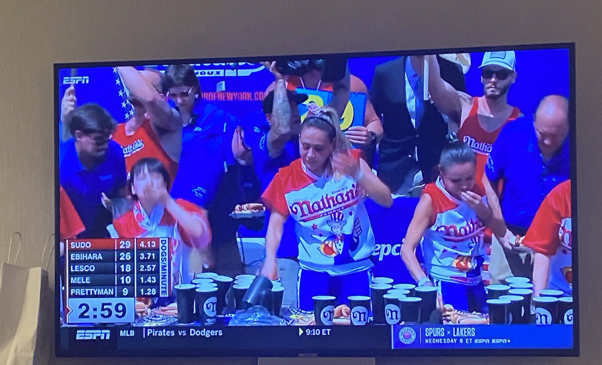 Megabyte Ronnie (@megabyteronnie) on Twitter photo The delay got the women’s contest on tv in full, that’s a win. If that’s what’s it takes I hope it rains every year. The delay got the women’s contest on tv in full, that’s a win. If that’s what’s it takes I hope it rains every year.