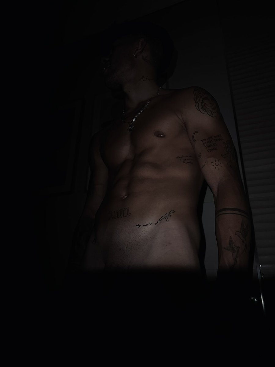 Twinjorge12's tweet photo. Y si me das por detrás? 🥵🔥

https://t.co/CIoTyynTvi https://t.co/j4cvTCPPz2
