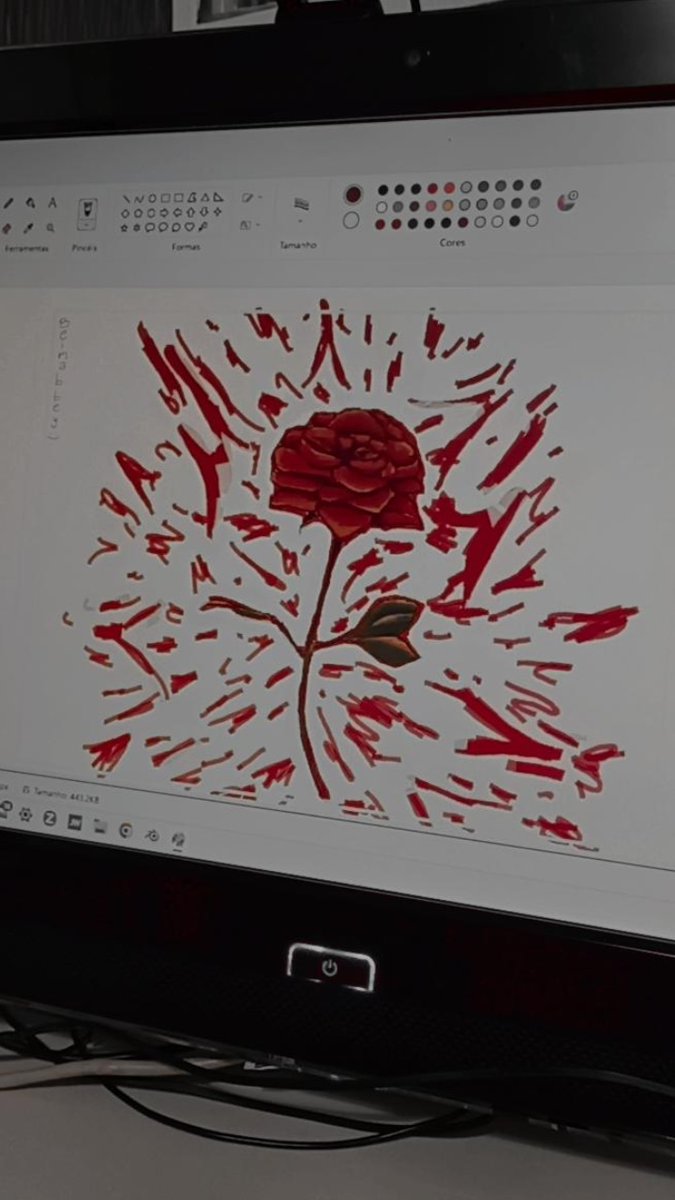 robertachubi's tweet photo. O assassinato da flor https://t.co/i4IKi77caw
