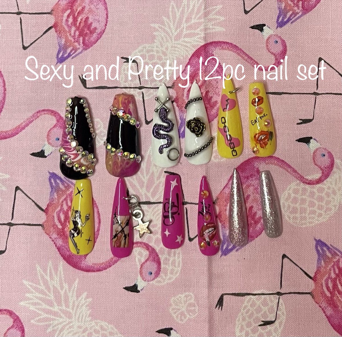 Made a cute pink, yellow, and whit nail set. 

#Etsy #estyshopowner #estyseller  #bossmoves #GirlBoss #entrepreneurmindset #entrepreneurs #blackownedbusiness #blackowned #supportblackbusiness #SmallBizOwner #SupportBlackOwnedBusinesses