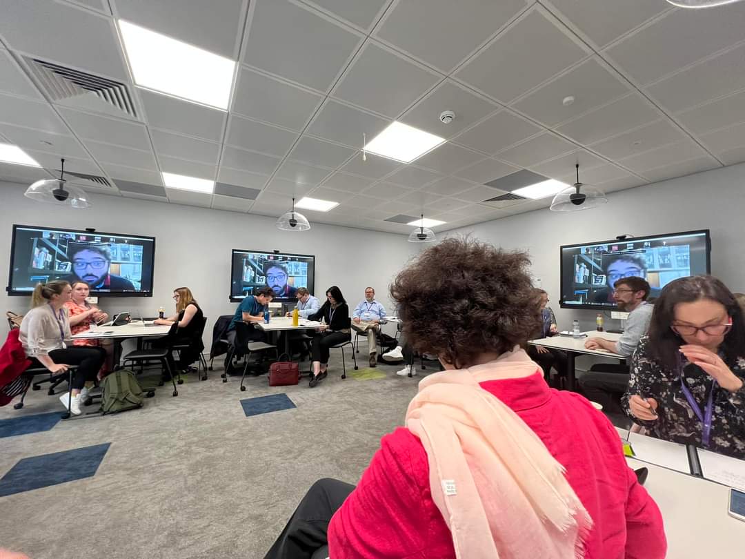 Another year, another paper. Thank you to all who attended. 
Gotta say <a href="/IMC_Leeds/">IMC_Leeds</a> is doing pretty great in terms of hybrid experience so far