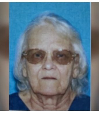 #GoldenAlert 

75yo  Sally Crumley of Tazewell, TN

Reported missing 12:30 pm 7/4

Crumley is white, with gray hair,  5' 5" tall, weighs 138 pounds. 

She was last seen along US-127 in Frankfort, KY

 White 2018 Honda CRV with Tennessee plates 735BHYG.

#BREAKING #MissingPerson