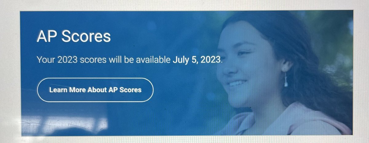 as the day comes to a close i would like to wish everyone good luck tmr ap scores will be revealed LORD HELP US #apscores