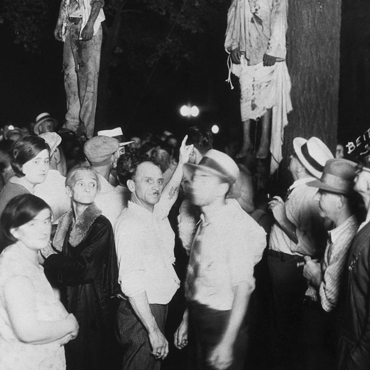 Lewd_inkwell's tweet photo. @empireenjoyer10 Would love to hear your take on these pics of white people standing around https://t.co/Xpd3A6ReRZ