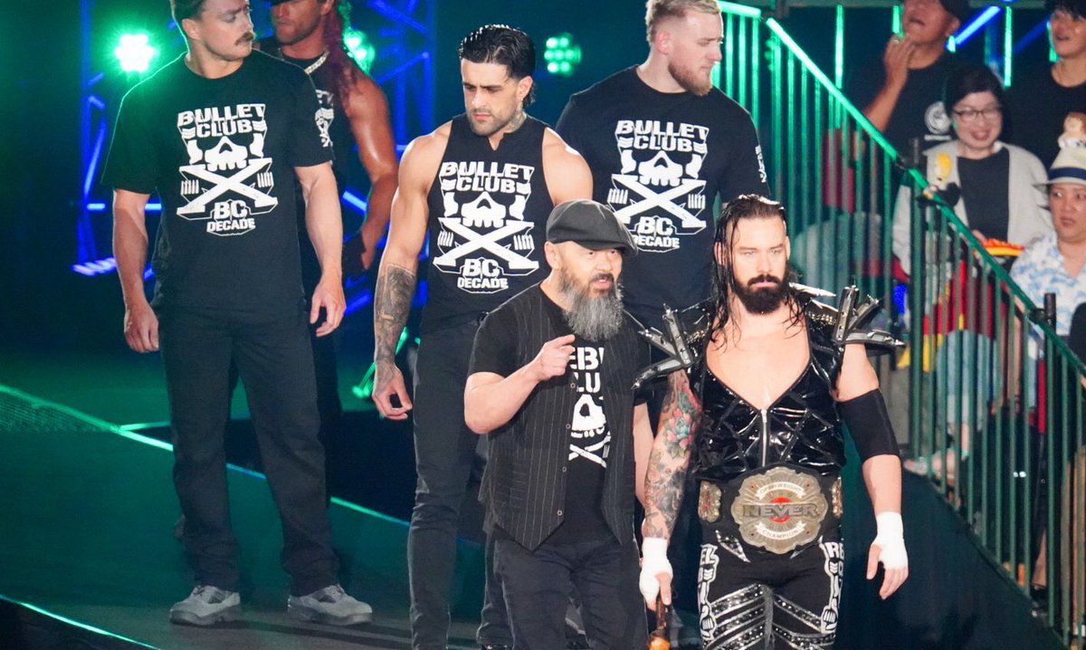 THEdavidfinlay's tweet image. War Dogs fully strapped. Name a better leader than me.
#BringGold #BringBodies
#BCWarDogs #BulletClub #njpw #njpwSTRONG #MD4R