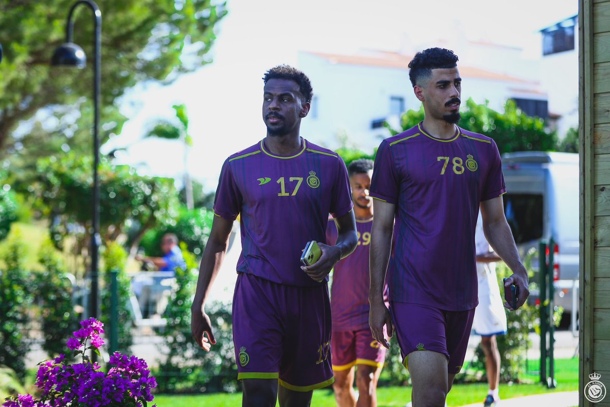 AlNassrFC_EN's tweet photo. Our first session🤩
In Portugal 🇵🇹 https://t.co/93xxIt5rjK