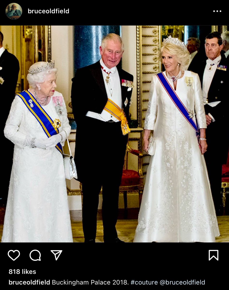 TheHRHCeline's tweet image. SPOT THE DIFFERENCE!!!!!!! 💥🚨🤯💷❌

#Perspective #Couture #Payola #Kickbacks #Backscratch #Favors #ForSale #Access 😉😉😉😉😉