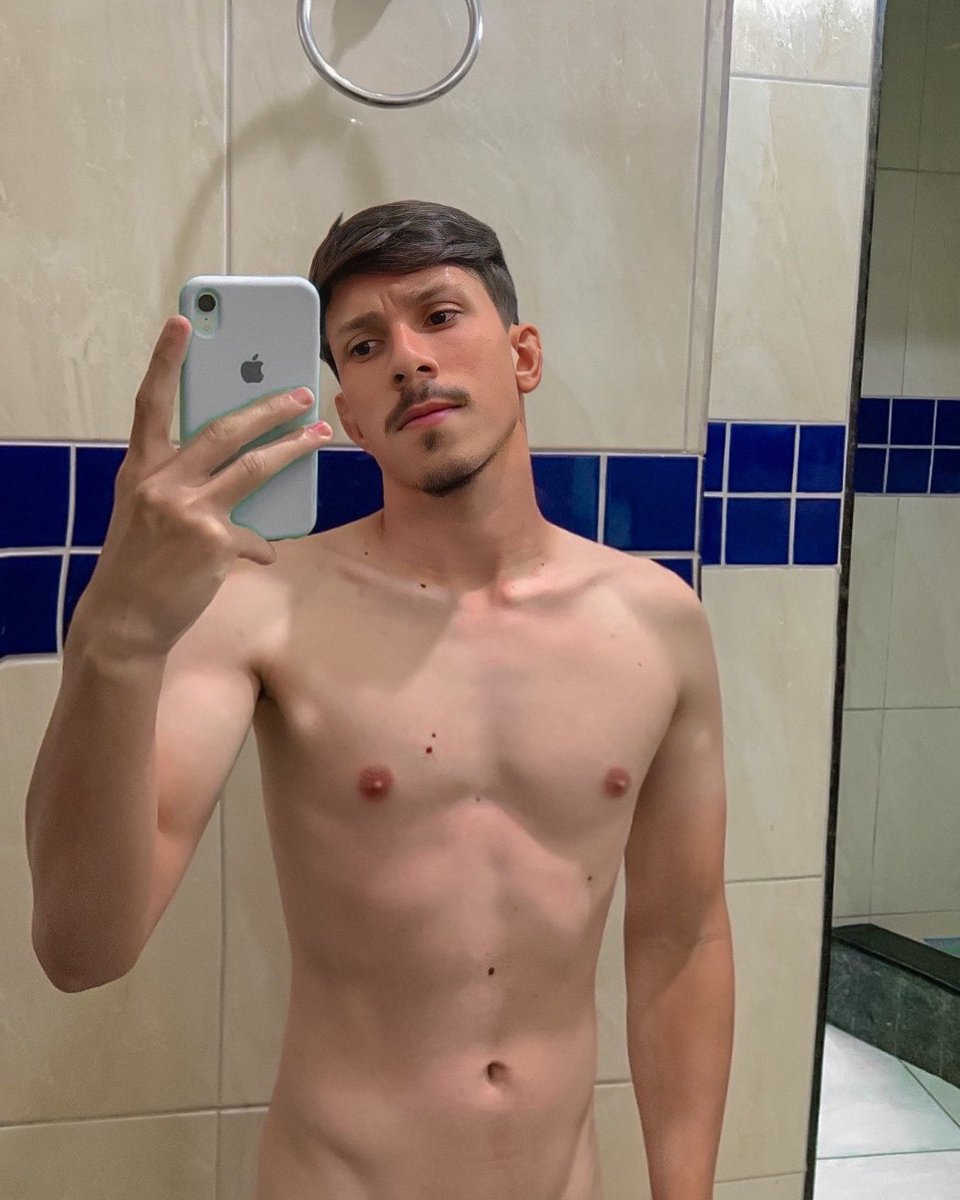 Moisés Tavares 🤡 tweet media