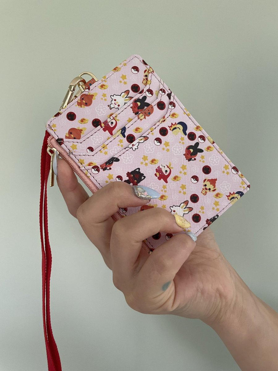 shirayukinikki's tweet photo. Pokémon card holder wallets look 🔥 https://t.co/TkaiyzRmKI